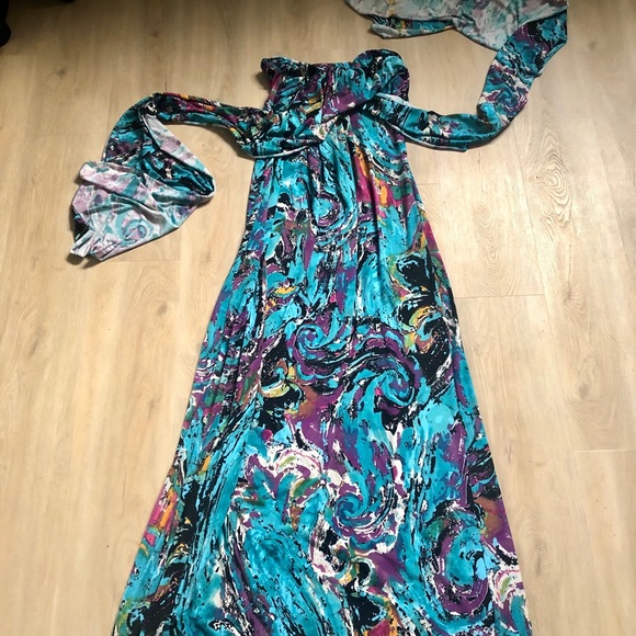 Convertible Maxi Dress - Picture 1 of 5